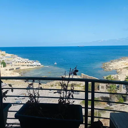 Friendly House Paceville San Ġiljan